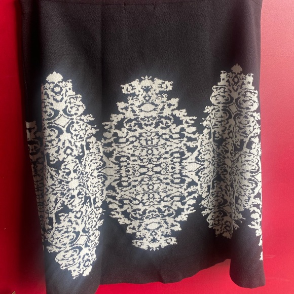 Roz and Ali Festive Knit Black and White A-line Large Petite Skirt - Picture 3 of 5